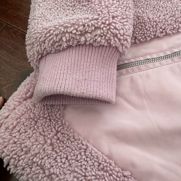 Levi’s Sherpa Jacket - Picture 4 of 6